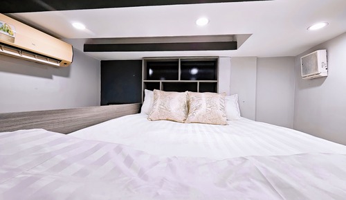 Habitación triple, vistas a la ciudad
