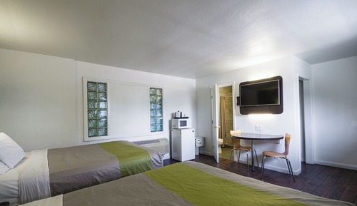 Habitación individual, 2 camas de matrimonio