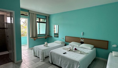 Habitación cuádruple, patio