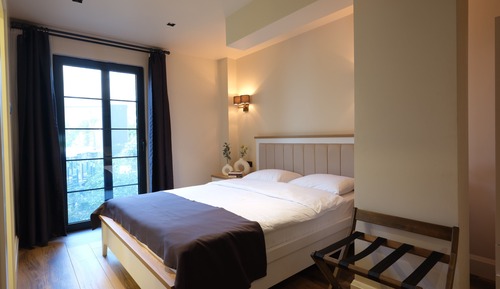 Habitación estándar con 1 cama doble o 2 individuales