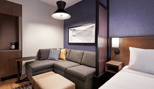 Habitación, 1 cama de matrimonio grande con sofá cama