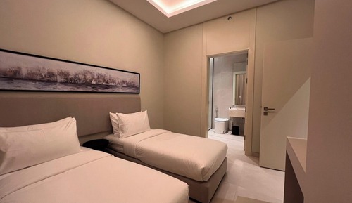 Apartamento, 2 habitaciones, balcón