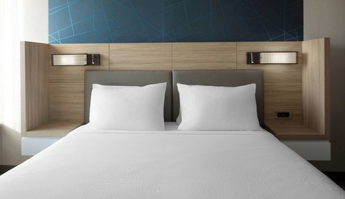 Suite, 1 cama de matrimonio grande, no fumadores (Mobility/Hearing Access, Roll-in Shwr)