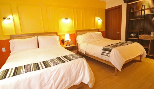 Habitación estándar doble, 2 camas dobles, vistas al jardín