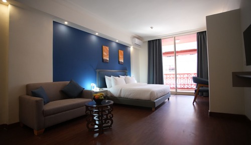 Suite junior, balcón, vistas a la ciudad