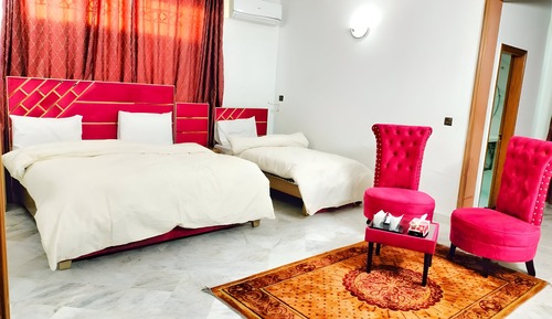 Habitación triple Deluxe, vistas a la ciudad