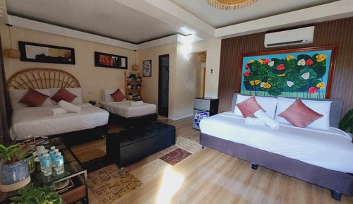 Habitación, varias camas, balcón, vistas al complejo turístico