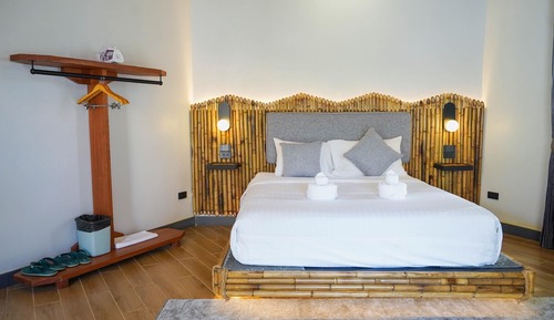 Habitación Deluxe, 1 cama de matrimonio, vistas al río