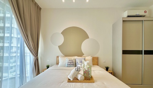 Apartamento de diseño, 3 habitaciones, no fumadores, balcón