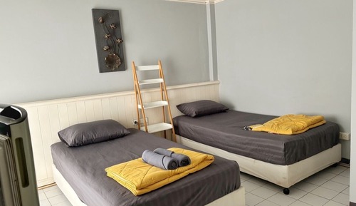 Habitación Deluxe con 1 cama doble o 2 individuales, 2 camas individuales, no fumadores