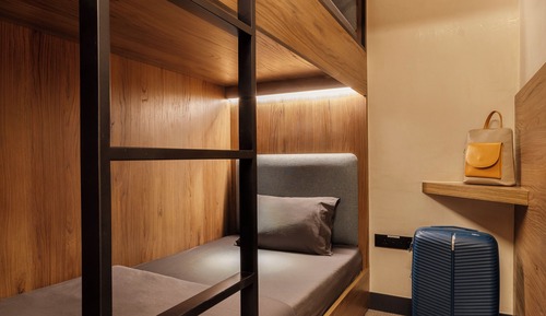 Single Bunk Cabin - 6 Hour Morning Stay from 07:00-13:00 hrs (7am-1pm) No Bathroom