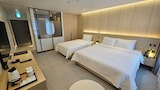 Deluxe Twin Room, Non Smoking, City View