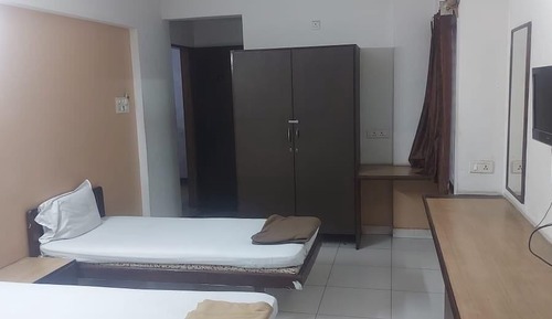 Habitación individual Deluxe, 1 cama individual, fumadores, vistas al jardín