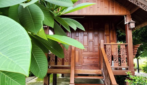 Casa de campo, 1 cama de matrimonio, vistas al jardín, en la zona del jardín