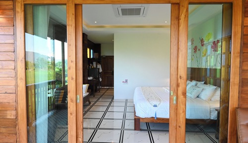 Habitación estándar, 1 cama de matrimonio grande, vistas a la colina