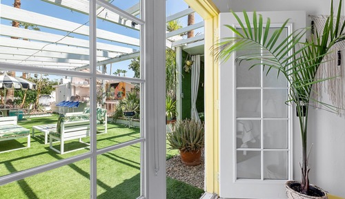 Villa Deluxe