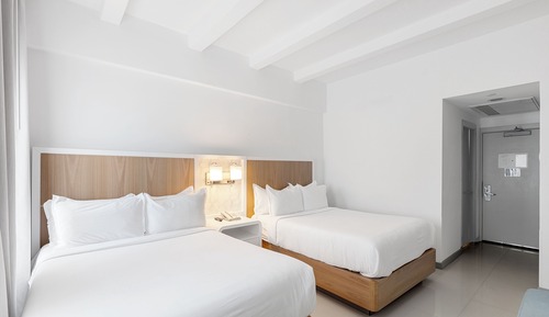 Habitación estándar, 2 camas dobles, no fumadores