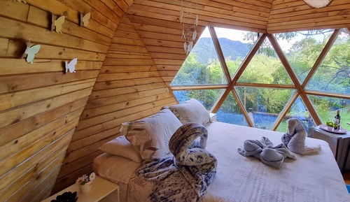 Habitación Deluxe doble, 1 cama doble, baño privado, vistas a la montaña
