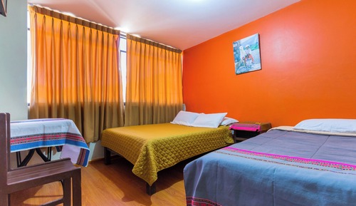 Habitación básica doble, vistas a la ciudad