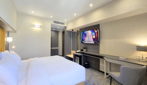 Habitación estándar con 1 cama doble o 2 individuales