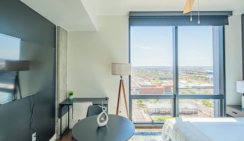 Estudio Deluxe, 1 cama de matrimonio, baño privado, vistas a la ciudad