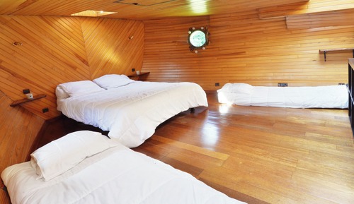 Habitación familiar, vistas al río
