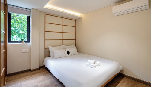 Tatami Junior One-bedroom Suite Balcony - Garden View