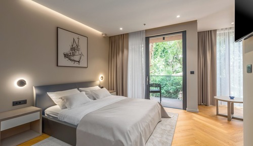 Habitación doble, balcón, vistas al jardín