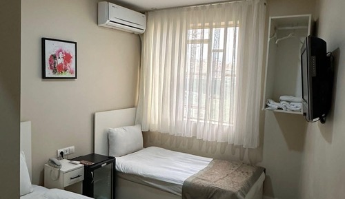 Habitación clásica con 1 cama doble o 2 individuales