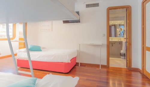 Habitación cuádruple económica