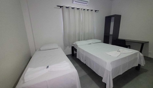 Habitación clásica con 2 camas individuales