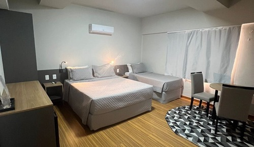 Habitación familiar, vistas a la ciudad