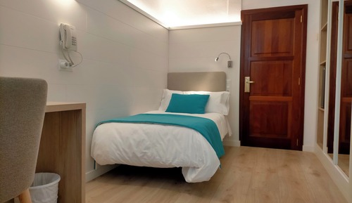 Habitación individual, vistas a la montaña