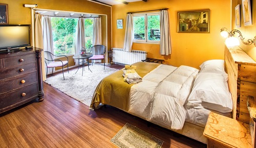 Habitación tradicional con 1 cama doble o 2 individuales, vistas al parque