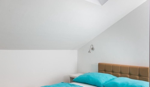 Apartamento (Three Bedroom Apartment with Balcony )