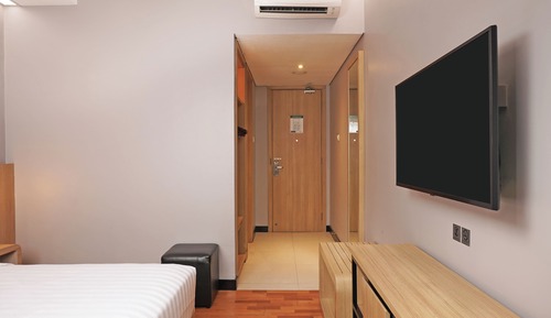 Habitación superior, 1 cama doble, no fumadores (Shower Only)