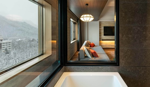 Suite Deluxe, vistas a la montaña (View Bath, 50sqm)