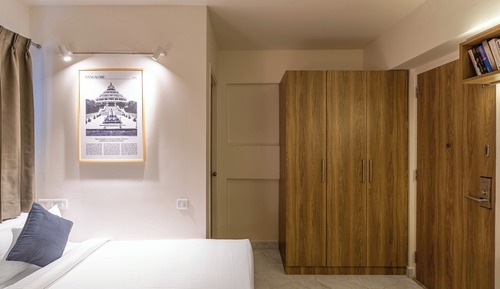 Deluxe Room ( With Balcony )