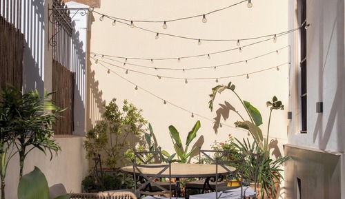 Apartamento, patio, vistas a la ciudad