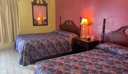 Habitación básica doble, microondas