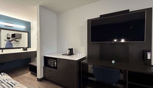 Habitación estándar, 1 cama de matrimonio grande, no fumadores, frigorífico y microondas