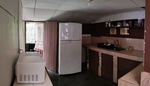 Basic Triple Room, Patio