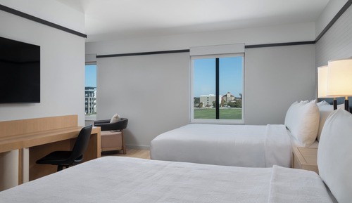 Habitación Deluxe, varias camas
