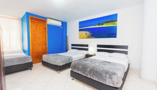 Habitación familiar, varias camas