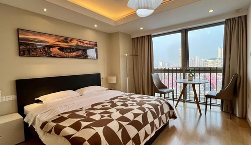 Suite City (603)