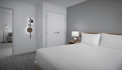 Suite, 1 cama de matrimonio con sofá cama