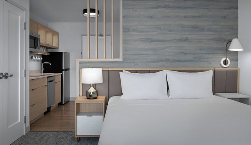 Suite estudio, 1 cama de matrimonio grande con sofá cama (Hearing Accessible)