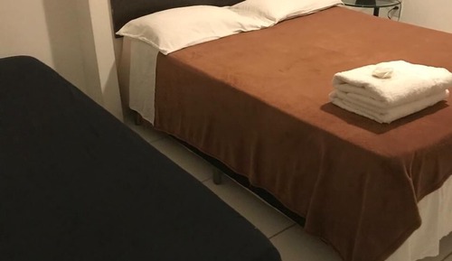 Habitación Confort con 1 cama doble o 2 individuales