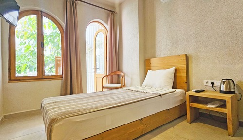 Habitación individual Confort, 1 cama individual, no fumadores, balcón