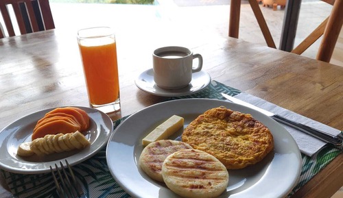 Suite junior, balcón